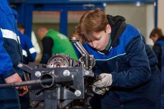 Тысячи школьников смогут получить свой Билет в будущее!